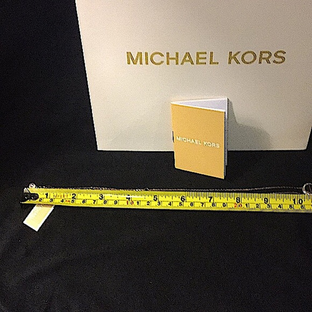 MICHAEL KORS - ROSE GOLD-TONE PENDANT NECKLACE - Picture 8 of 13